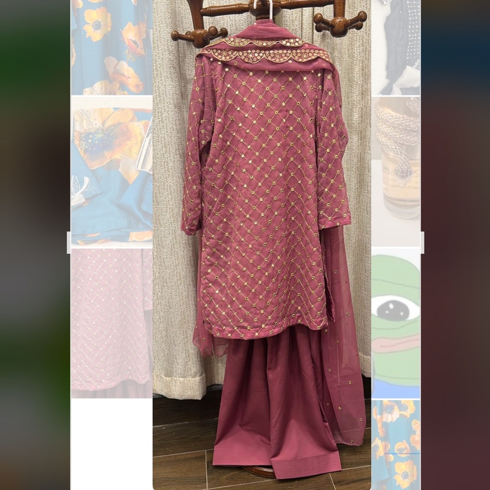 Beautiful medium farshi dress